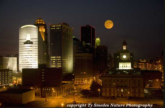Des Moines Skyline, from south of downtown