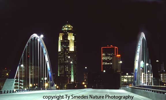 Des Moines Skyline, from Raccoon River Bridge, at night